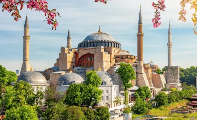 Istanbul 5 Nights For Triple